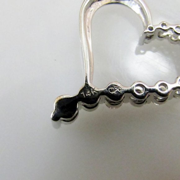 14k White Gold Diamond Journey Heart Necklace - Picture 4 of 8